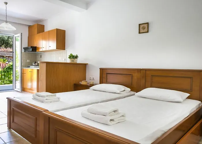 Saulas 3* Lourdata (Kefalonia)